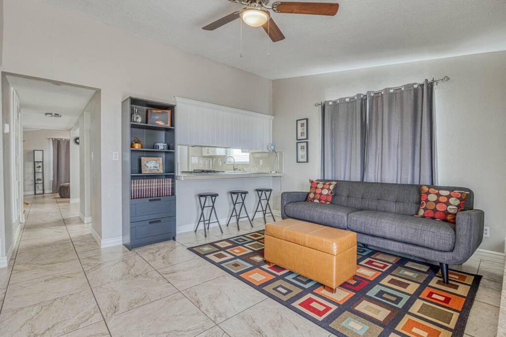 The Hummingbird Sunset Home, West Side El Paso Exterior photo